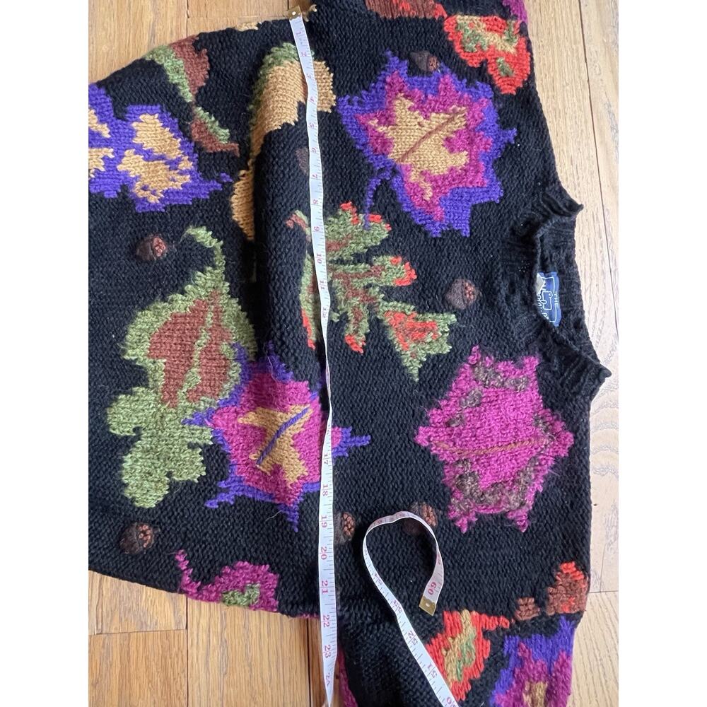 Woolrich Woman VTG Wool Mohair Sweater M Black Colorful Leaf Acorn Fall Knit - Picture 7 of 10